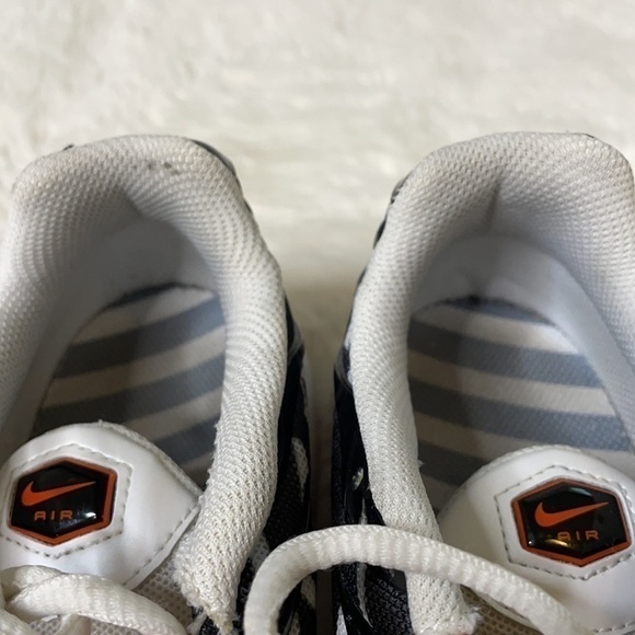 ❤️nike Air Max Plus TN size (6Y) - Picture 9 of 11